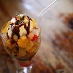 Parfait trái cây và kem tại Hakrim Dabang