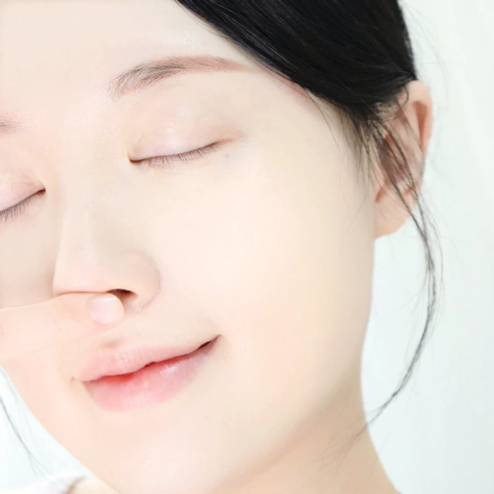 Hasil akhir cushion foundation Laneige pada wajah pengulas