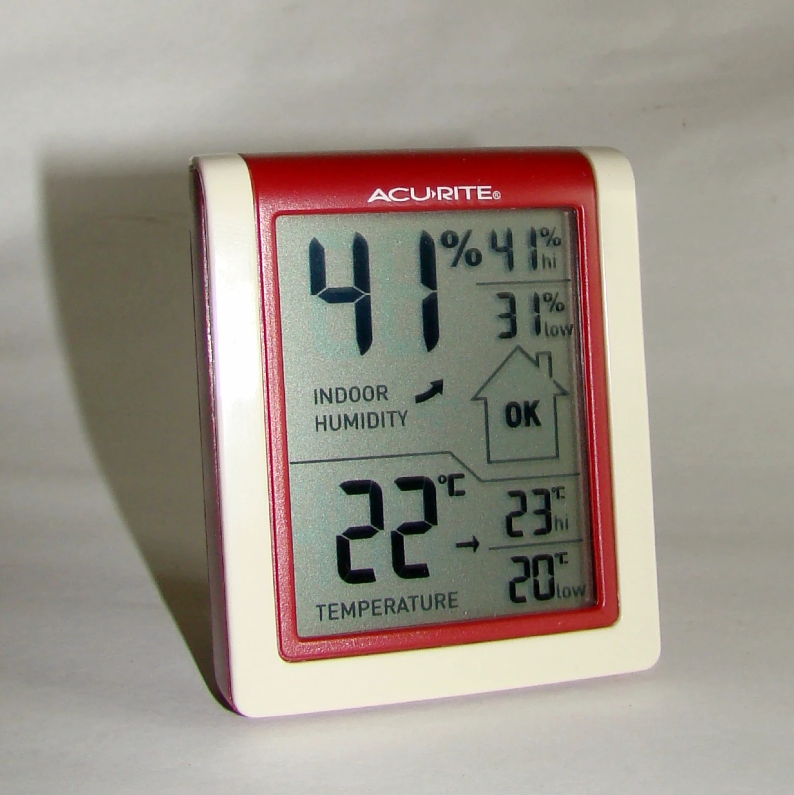 Digital hygrometer displaying 41 percent indoor humidity and 22 degrees Celsius