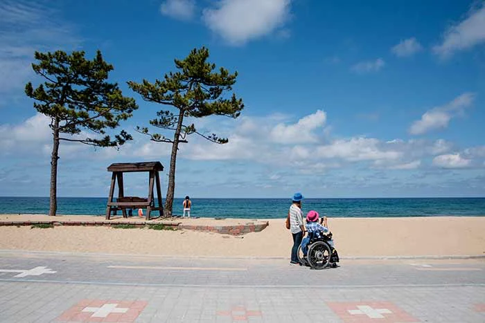Jeongdongjin beach and its open horizon from Sandglass Park